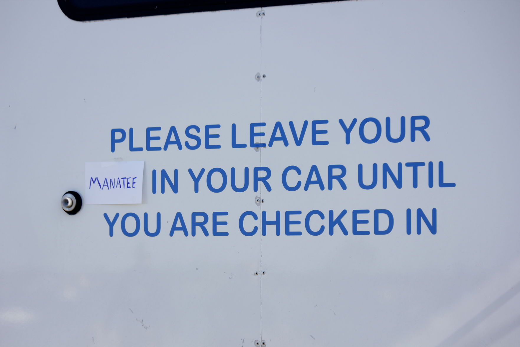 Leave your manatee in car sign